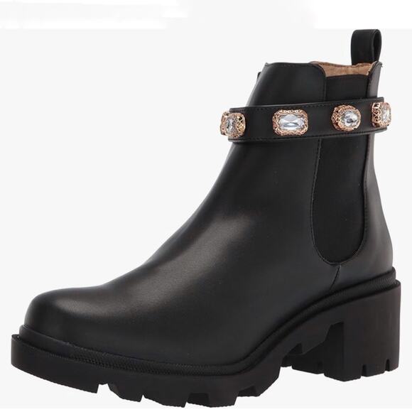 Steve Madden Black Amulet Ankle Boot Sz 9 - Picture 1 of 11